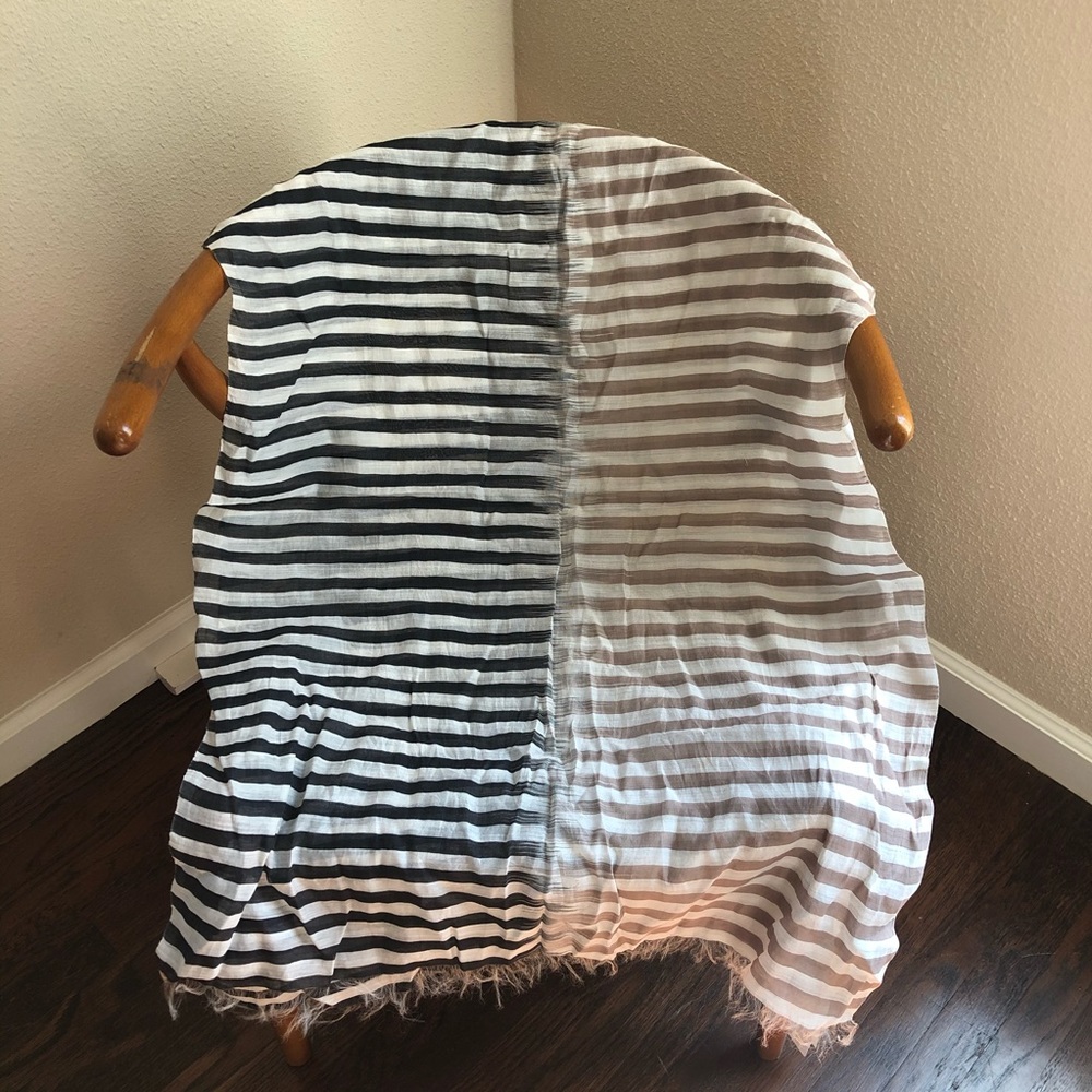 Eileen Fisher Summer Scarf